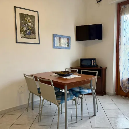 Host4u - Casa Antonietta In Diano Marina